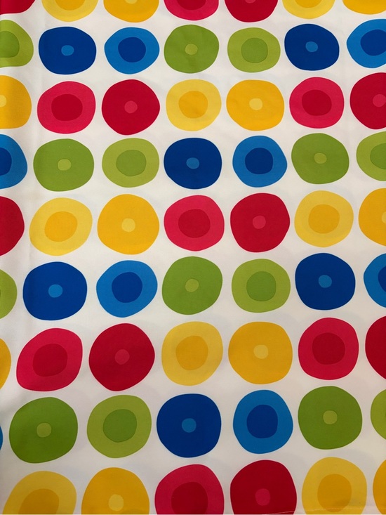 Other - Oblong Polka Dot Patio Tablecloth W/Zipper